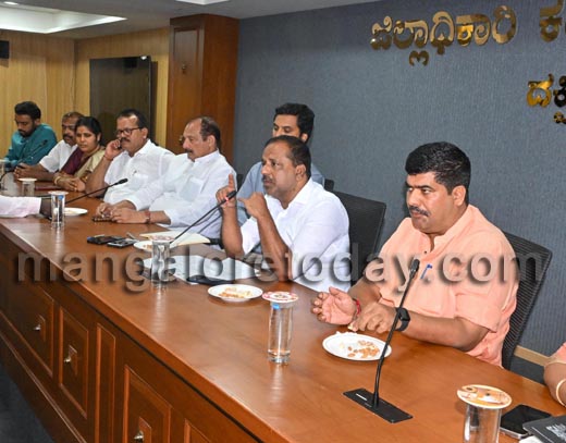 Mangaluru Dasara meeting 